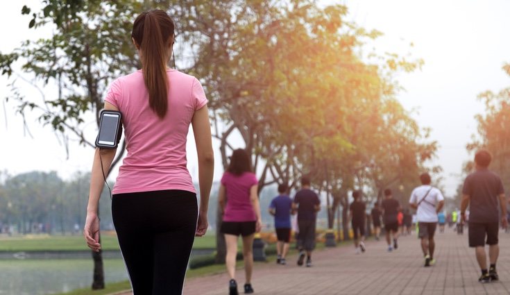Hay que practicar deporte preferiblemente por la mañana