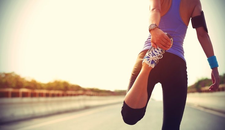 En las personas amateurs el estiramiento estático puede dañar el rendimiento de la carrera