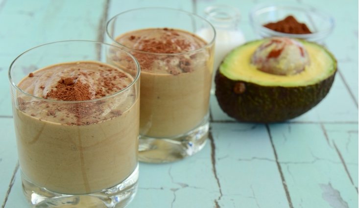El batido de aguacate y cacao tiene gran cantidad de grasas buenas
