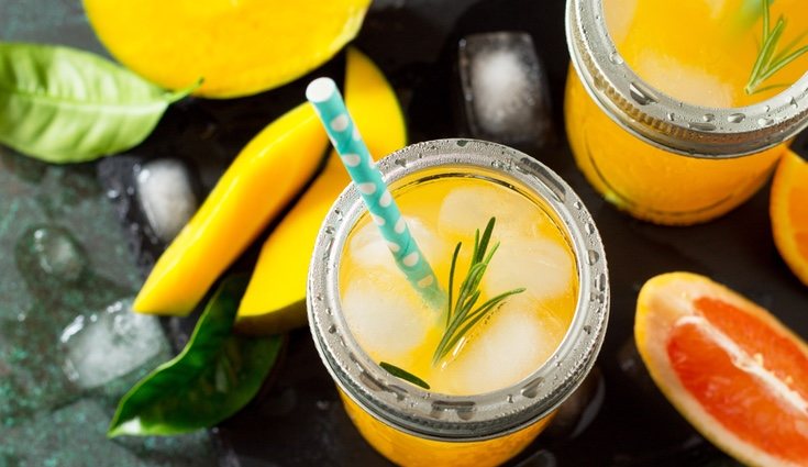 El batido de mango y pomelo es característico por proporcionar energía
