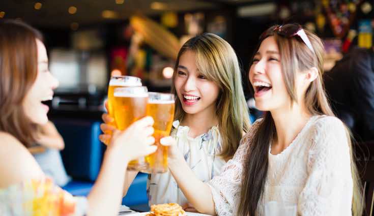 No hay que ser radical, ¡tómate una caña de vez en cuando!