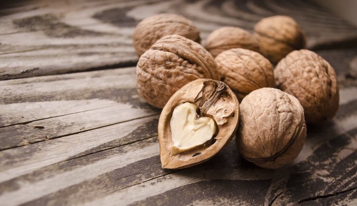 Las nueces tienen un bajo aporte calórico, por lo que son muy beneficiosas