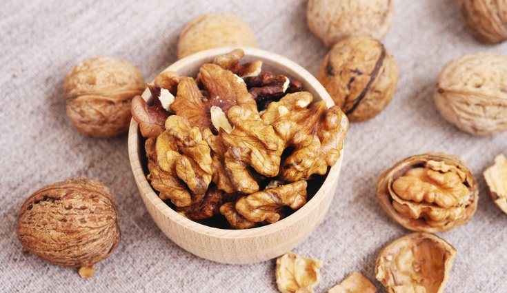 Los mejores momentos para comer nueces son durante el desayuno y al mediodía
