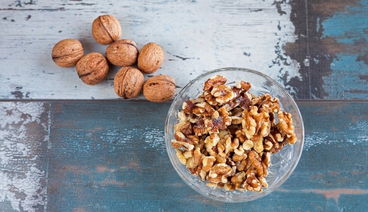 Debemos consumir entre 20 y 30 gramos de nueces