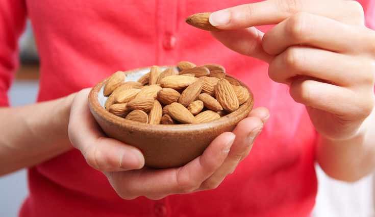 Las almendras serán tu mejor aperitivo