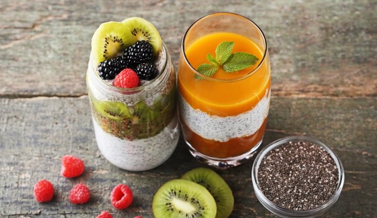 Para salir de la rutina podemos prepararnos unos batidos o zumos