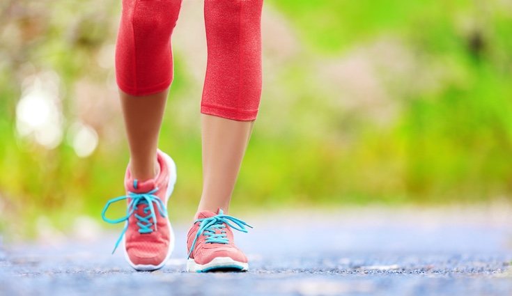 Las zapatillas deben adaptarse bien a tu pie para correr de forma adecuada