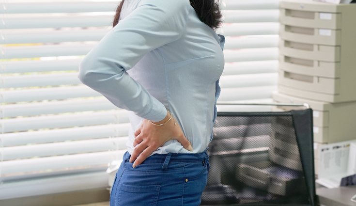 Tenemos que tener especial cuidado con las posturas y los hábitos a la hora de trabajar