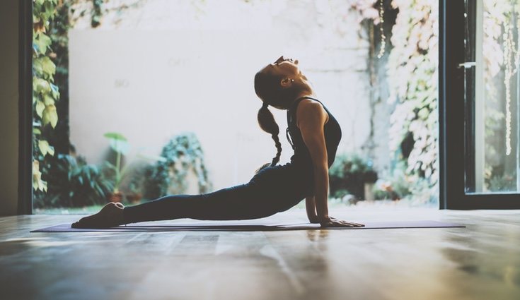 Al practicar yoga mejoraremos nuestra elasticidad