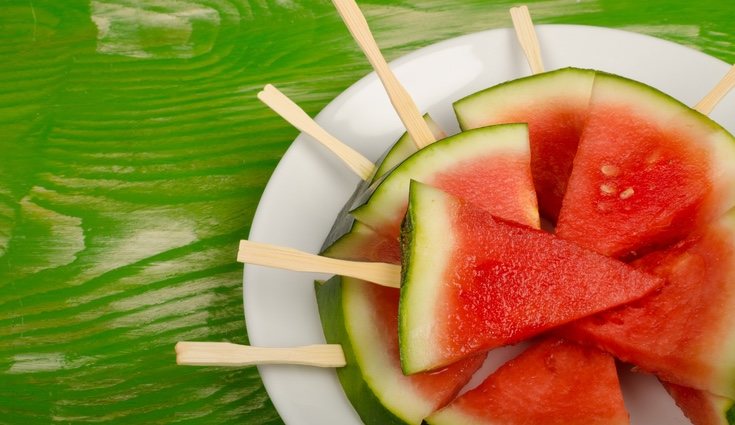 puedo cenar sandia