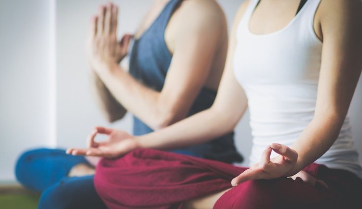  Es bueno crear una rutina eligiendo el momento en que se va a hacer yoga