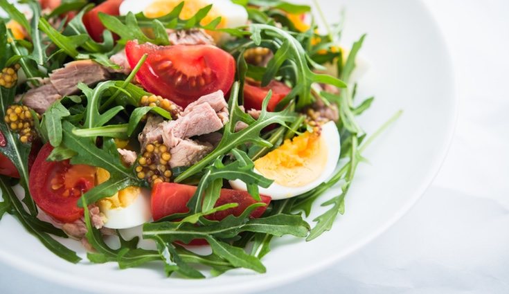 Antes de comenzar con el ejercicio físico, retoma la alimentación equilibrada 