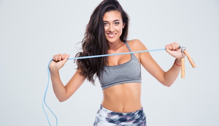 Saltar a la comba hace que perdamos bastantes calorías