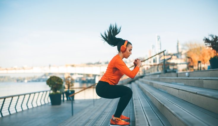 Los ejercicios de alto impacto ayudan a mejorar la condicion física de las personas