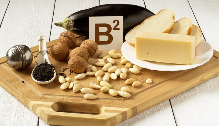 La vitamina B2 es necesaria para el cuidado de la piel y la oxigenación de la córnea
