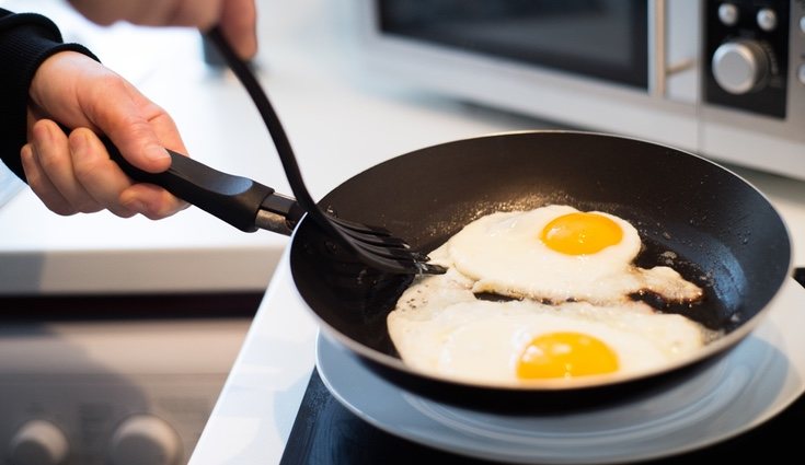 Es importante utilizar aceite de calidad a la hora de cocinar los huevos