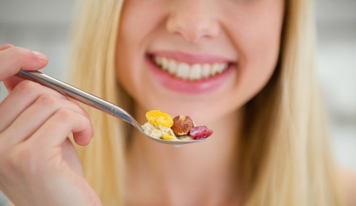 Es aconsejable comer un puñado de frutos secos