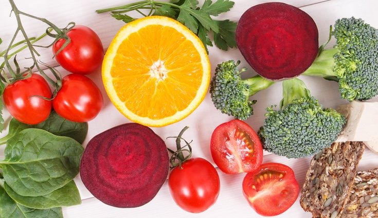 Puede provocar debilidad y cansancio, como consecuencia de la anemia