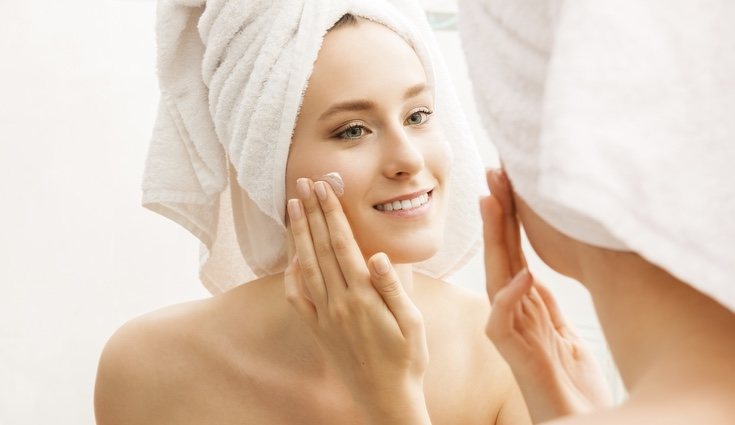 La alimentación es un factor que repercute en al piel