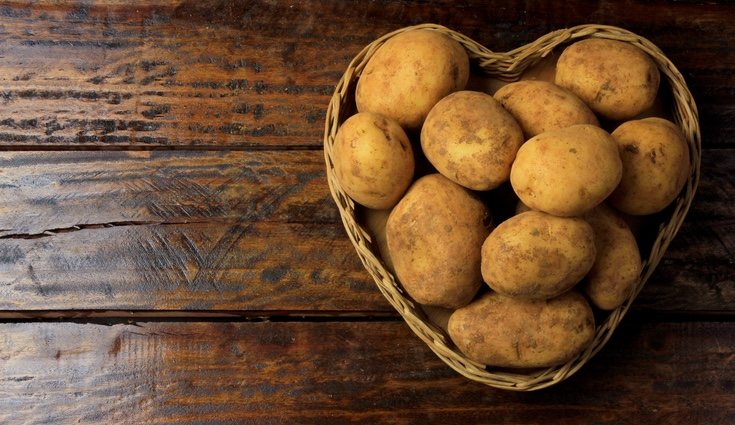 100 gramos de patatas al vapor aporta 70 calorías