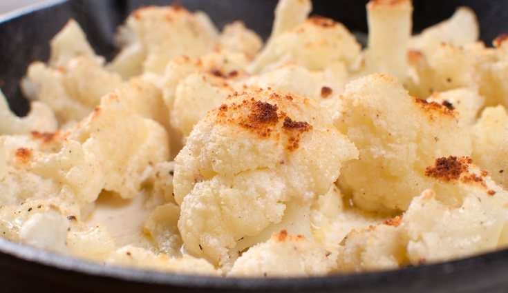 La coliflor con bechamel es un plato delicioso y fácil de preparar