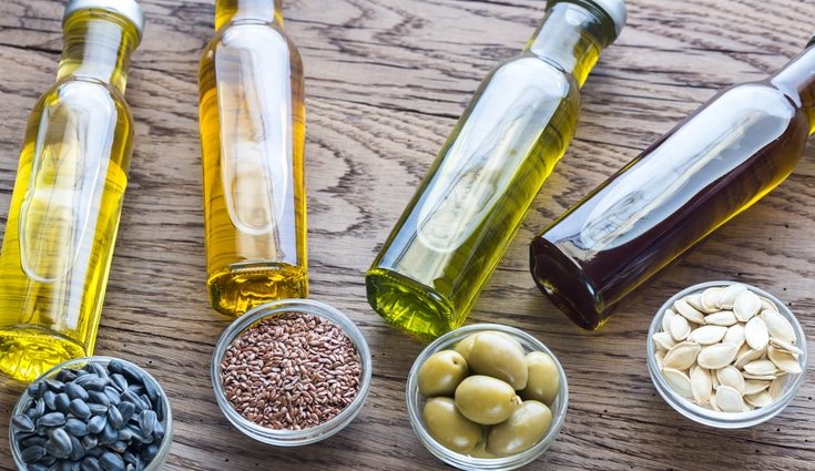 Los aceites vegetales como el de oliva o el de maíz contienen Omega 3