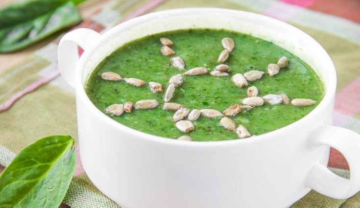 Pipas en la ensalada, en la crema de verduras o en verduras salteadas darán un toque especial