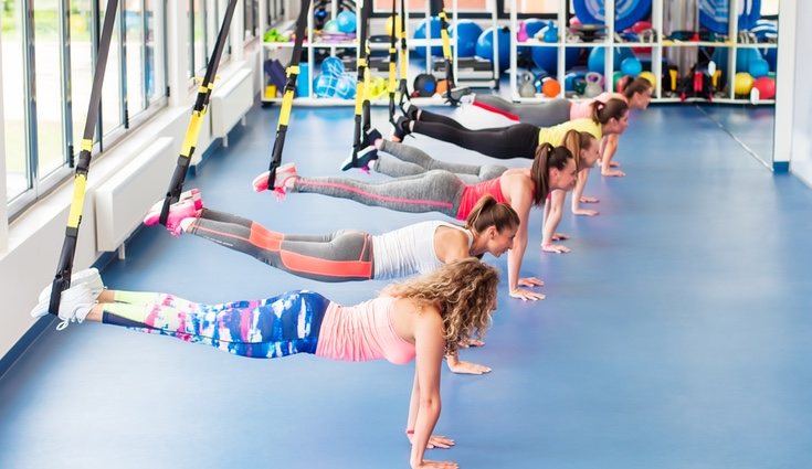 Los ejercicios para la zona abdominales consisten en movimientos mutiplanares y multiarticulares