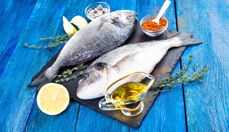 El pescado como el besugo es ideal para el aporte diario de calcio