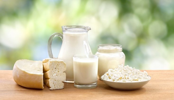 Los lácteos bajos en grasa aportan vitamina D, calcio y pocas calorías