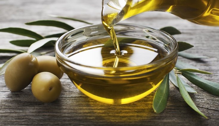 La vitamina E se encuentra en aceites vegetales