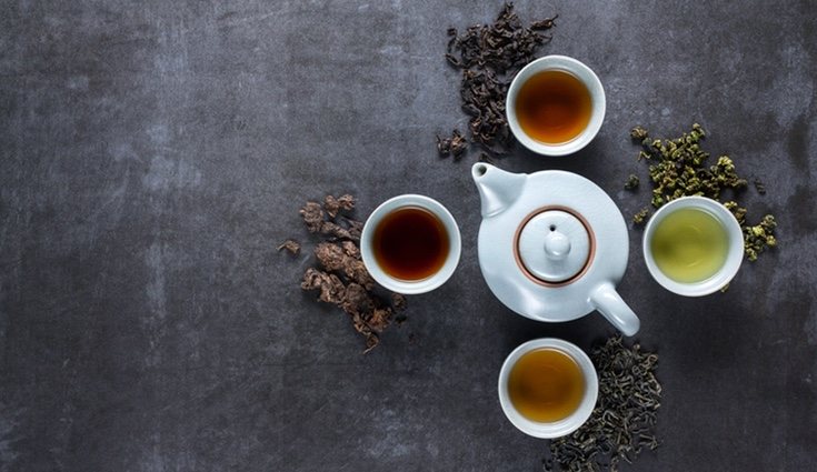 Existen muchas variedades del té como el té verde, el té negro, el té blanco...