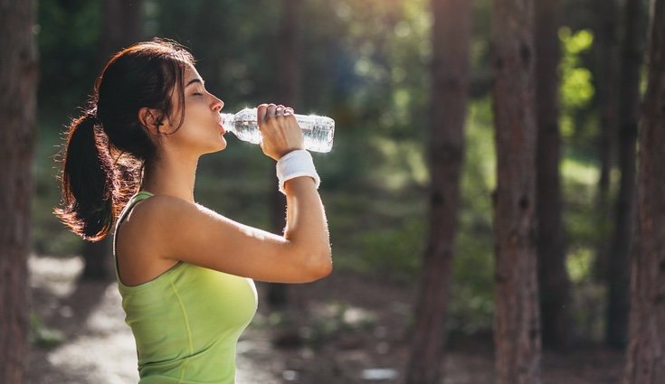 Durante la dieta con sirope de savia puedes tomar todo el agua que te apetezca e infusiones
