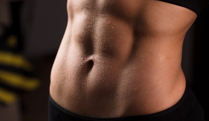 El objetivo de este tipo de abdominal es intensificar y focalizar el trabajo en el músculo