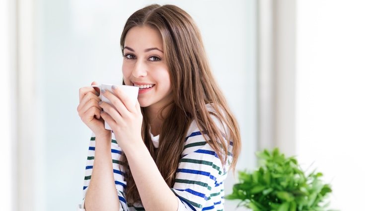 El té negro ayuda a disminuir la retención de líquidos