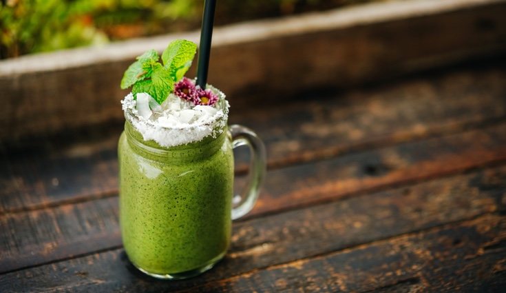 Puedes utilizar la moringa como suplemento alimenticio en tus comidas