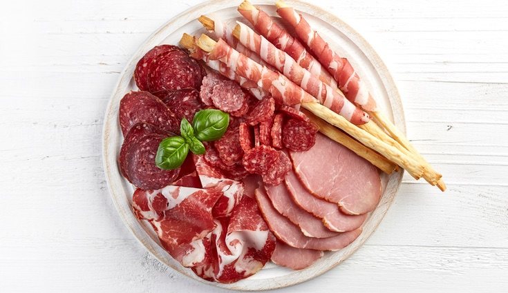 Los embutidos son un buen entrante siempre que no se coman en exceso