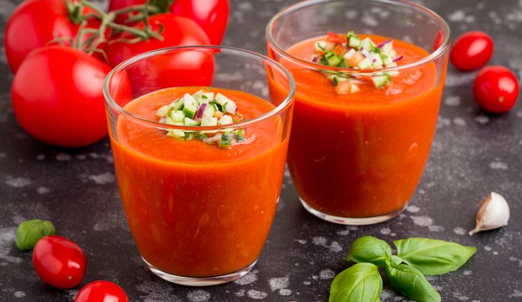 Los ingredientes del gazpacho son los ideales para combatir el calor de verano