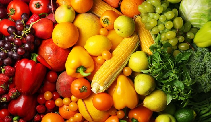 La fruta te aportará gran parte del agua que necesitas a diario
