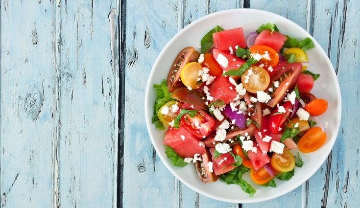 Las frutas dan frescor a los platos veraniegos