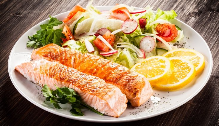 En esta ensalada puedes usar cualquier tipo de pescado