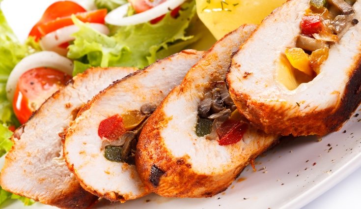 Puedes rellenar el pavo de una gran variedad de ingredientes