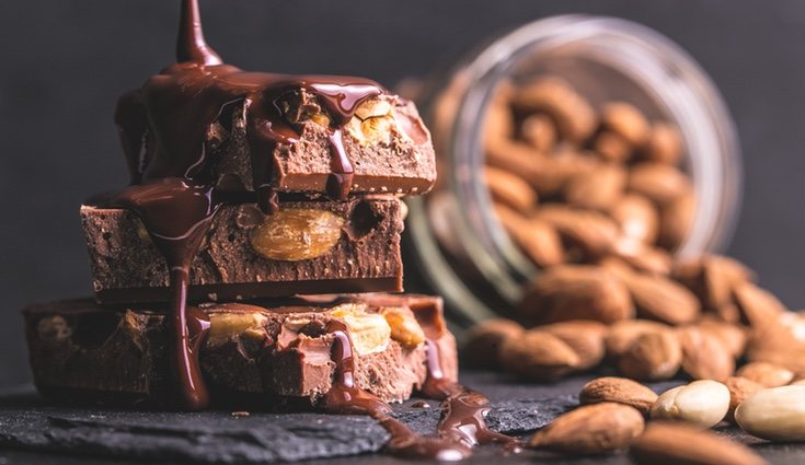 El turron aporta vitaminas como la A, E y del tipo B1 y B2