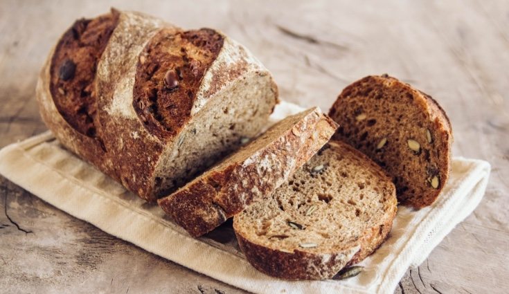 El pan de centeno es una opción para los que quieren adelgazar sin eliminar el pan de su dieta