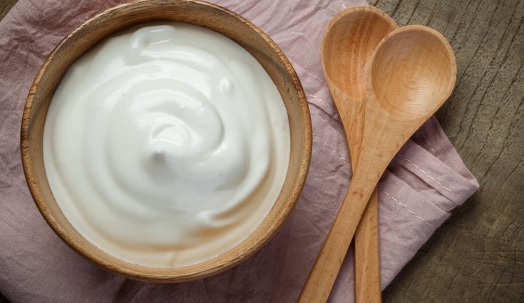 El yogur natural ayuda a hacer la digestión