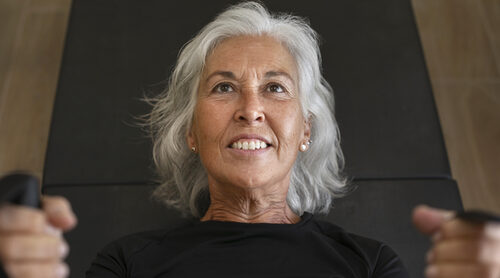 Cómo entrenar en la menopausia: fuerza, hueso y control del peso