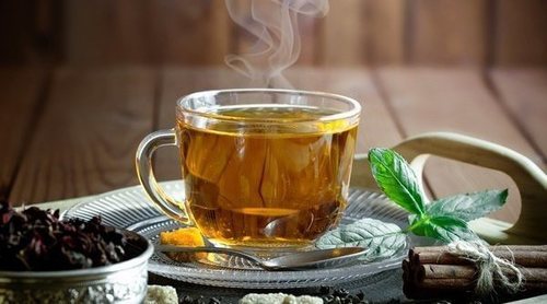Beneficios del té: desintoxicación y relajación
